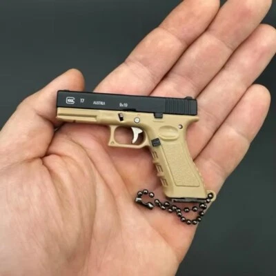 Mini Pistola Giocattolo Glok G17 Da Collezione Portachiavi In metallo Scala 1:3 - Imagen 1 de 4