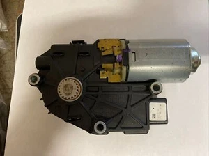 14-17 Maserati Ghibli SQ4,Sunroof Moonroof Drive Motor,Webasto,OEM,Part#1710004A - Picture 1 of 5