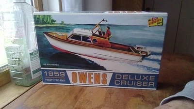 Lindberg  '59 owens deluxe cruiser Model Boat Kit 1/25   new in open box  - Image 1 of 4