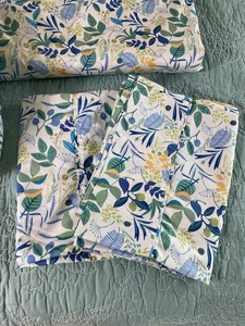 charisma king sheet set Wht Blue Floral 4 Pc - Picture 1 of 4