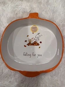 Peanuts Snoopy - Baking Dish 9” - Fall Limited Edition - Picture 1 of 3