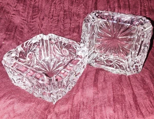 Juego de 2 Ceniceros Cuadrados de Cristal Corte De Colección - Juego de 2 Vidrio de Cristal de Plomo Transparente - Imagen 1 de 7