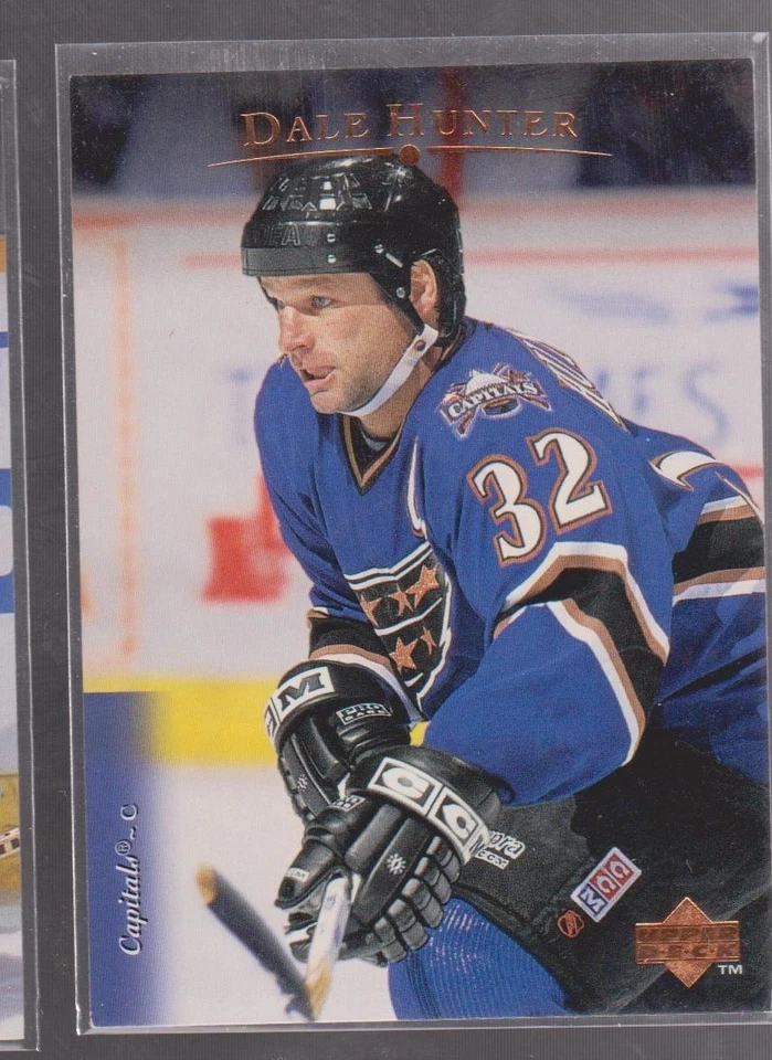 Washington Capitals Cards Inserts Vintage Rookies Collection - Image 1 of 1