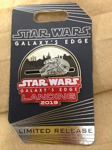 Awesome! NEW 2019 Disney Star Wars Galaxy's Edge Millennial Falcon Limited Pin - Picture 1 of 4