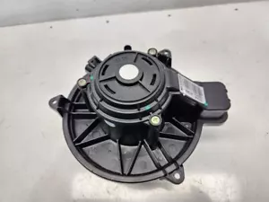 2010-12 Ford Fusion Front Blower Motor - Picture 1 of 5