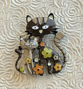 Two Cats Vintage Style Brooch Enamel On Metal - Picture 1 of 4