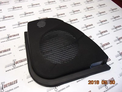 Mercedes Benz Classe E W211 Arrière Droite Porte Haut Parleur Housse A2117370688 - Photo 1/4