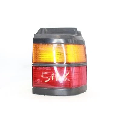 1992 Volkswagen Passat RH задний фонарь номер детали - 166-58468R - Изображение 1 из 4