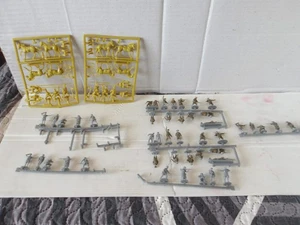 HAT WW1 BRITISH CAVALRY,EMHAR WW1 BRITISH INFANTRY,FIGURES ON SPRUE UNCOMPLETE. - Picture 1 of 5