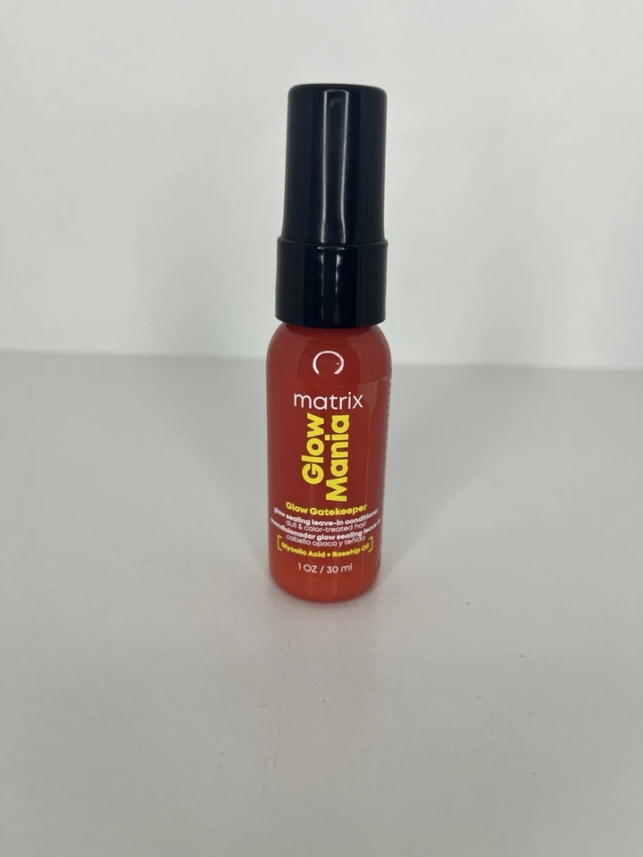 Matrix Glow Mania Gatekeeper Glow Sealing Leave-In Conditioner 1 Oz Travel Size - Image 1 of 1