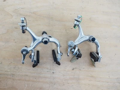 Juego de pinzas de freno de llanta plateada Campagnolo Record Cobalto vintage Foto 1 de 4