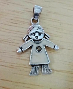 Sterling Silber 19x14mm gravierbar Mädchen Tochter mit cremeweißem Kleid Emaille Charm - Bild 1 von 3