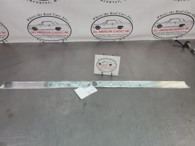 Super 88 1961 2 piezas emblema trasero/ajuste/panel de acabado, cromo - OEM Foto 1 de 4