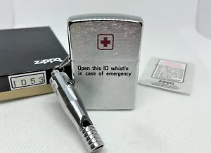 Encendedor ZIPPO 1994 edición limitada ""Estuche silbato de identificación de emergencia"" con dije silbato - Imagen 1 de 11