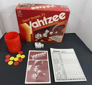 Vintage 1982 Milton Bradley YAHTZEE Board Game Complete Good Condition - Picture 1 of 13