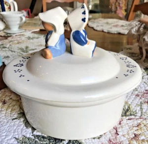 Interpur Ceramic Casserole Dish with Lid with Dutch Children Handle - Adorable! - Picture 1 of 6