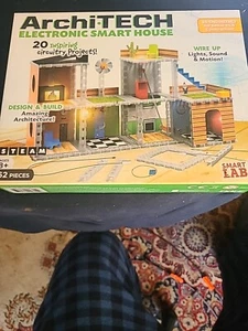 NEW SmartLab ArchiTECH Electronic Smart House - STEAM Toy Sealed In Box - Picture 1 of 7
