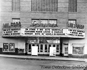 Schines Theater, Milford, Delaware - Historic Photo Print - Picture 1 of 1
