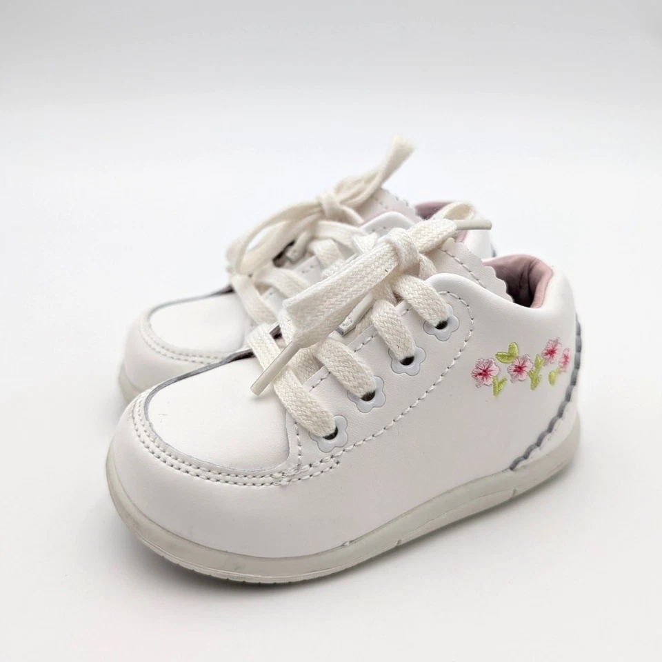 Stride Rite Girls Emilia Walking Shoes Floral Embroidered White Size US5M EU21 - Image 1 of 4