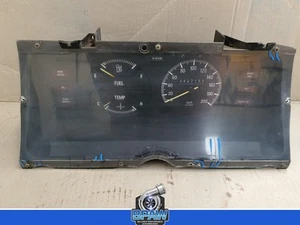 Ford XD dash cluster 6 cylinder - Picture 1 of 10