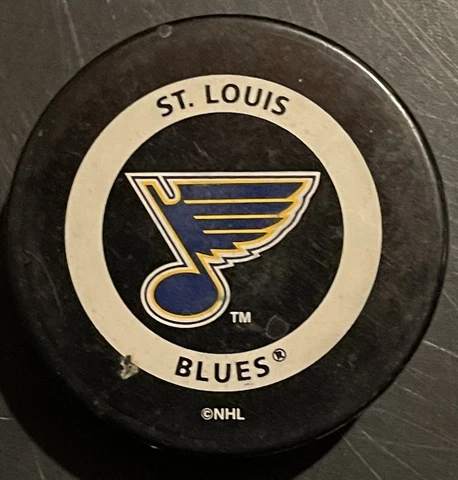 2000 ST LOUIS BLUES OFFICIAL NHL GAME HOCKEY PUCK INGLASCO Cover