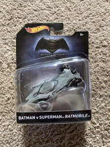 Hot Wheels BATMAN 1:50 Scale Release Batman V Superman Batmobile - Picture 1 of 2