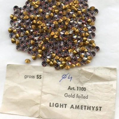 1100 SS18 LA *** 70 STRASS SWAROVSKI FOND CONIQUE SS18(4,3mm) LIGHT AMETHYST