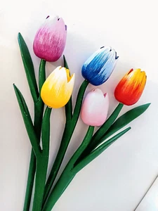5 wooden tulips wood flowers tulip Birthday Wedding Mother's day gift Mom Mum - Picture 1 of 3