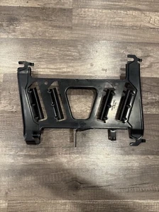 2013-2016 BMW 328I 320I XDRIVE F30 AUDIO STEREO AMP AMPLIFIER HOLDER BRACKET OEM - Picture 1 of 4