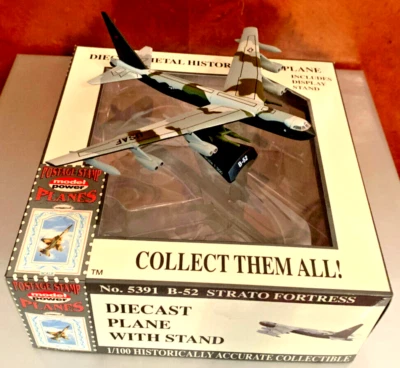 B-52 Strato Fortress. Jet Bomber. New in Box. Die Cast Metal. 1:300 scale. Mint. - Image 1 of 4
