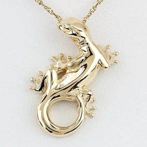 Solid 14k Yellow Gold Gecko Pendant - Lizard Charm Symbol of Luck & Renewal Gift - Picture 1 of 5