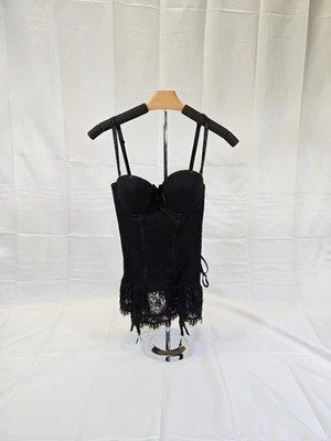 Bustier y tanga BACI superposición de encaje negro talla grande  Foto 1 de 4