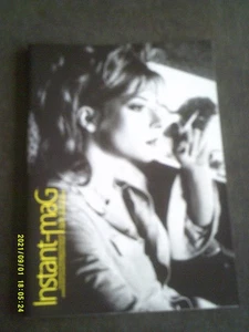 2 REVUES MYLENE FARMER INSTANT MAG  N 17 ET 18 - Foto 1 di 4