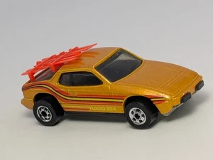 Porsche 924 dorado vintage Hot Wheels Blackwall de los años 80 dorado con esquís naranjas - Imagen 1 de 6