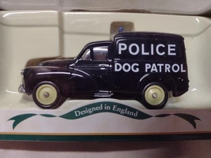 Corgi Classics Morris Minor Van West Riding Police ( Dog Control ) - Picture 1 of 1