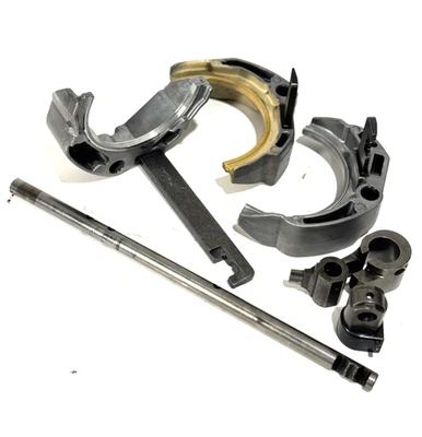 1993 GMC / CHEVY C / K 1500 2500 NV3500 TRANSMISSION SHIFT FORKS & LINKAGE - Image 1 of 4