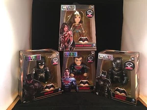 JUEGO DE 4 FIGURAS DE ACCIÓN FUNDIDAS A PRESIÓN DC COMICS BATMAN V SUPERMAN METALS - Imagen 1 de 7
