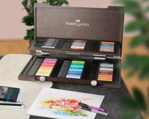 FABER CASTELL VALIGETTA PITT ARTIST PEN  IN LEGNO 167400  COLLECTION - Imagen 1 de 5