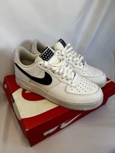 Nike Air Force 1 Low ‘07 2017 White US 9M GREAT CONDITION IN BOX - Picture 1 of 7