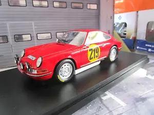 PORSCHE 911 T Coupe Rallye Monte Carlo 1967 #219 Elford + VETRINA Matrix 1:18 - Foto 1 di 8