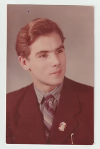 Photo Handsome Men dress Affectionate Unusual gay int Hairstyle VTG - Picture 1 of 2