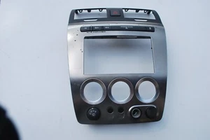 06-10 Hummer H3 H3T Center Dash Radio Heater Control Bezel Surround Trim OEM - Picture 1 of 6