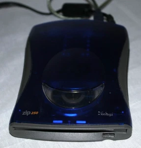 Iomega Zip 250 250MB USB Zip Drive Z250USBPCM with USB & Power Cord for PC & MAC - Picture 1 of 13
