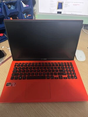 ASUS VivoBook X412DA 14" Laptop | Ryzen 5 | 8GB RAM | Spares or Repairs - Image 1 of 4