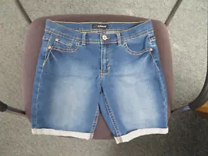 Girl's 14 Jordache Jean Shorts - Picture 1 of 3