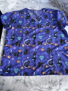 Serene Uniformen Damen Scrub Top XL lila Halloween Hexe KÜRBIS V-Ausschnitt LESEN - Bild 1 von 3