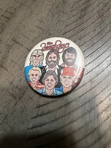 Beach Boys Button Pin Retro Plus 70’s / 80’s Vintage Music - Picture 1 of 2