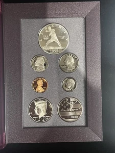 1992 PRESTIGE Proof Set. U.S. Mint Made. Complete & Original. With Box & COA - Picture 1 of 3
