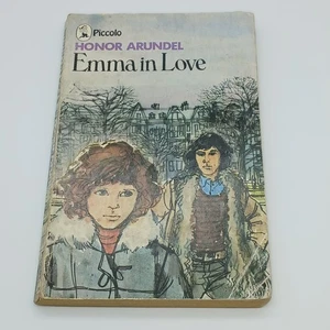 EMMA IN LOVE - HONOR ARUNDEL – PAPERBACK BOOK - Picture 1 of 8