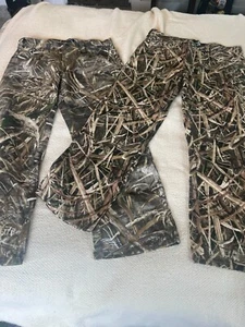 Lot of 2 Realtree, Mossy Oak Jeans 34x30 Camo Denim - Picture 1 of 9